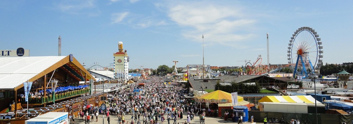 Oktoberfest 2025 – Dein perfektes Outfit für die Wiesn Oktoberfest 2025 – Dein perfektes Outfit für die Wiesn